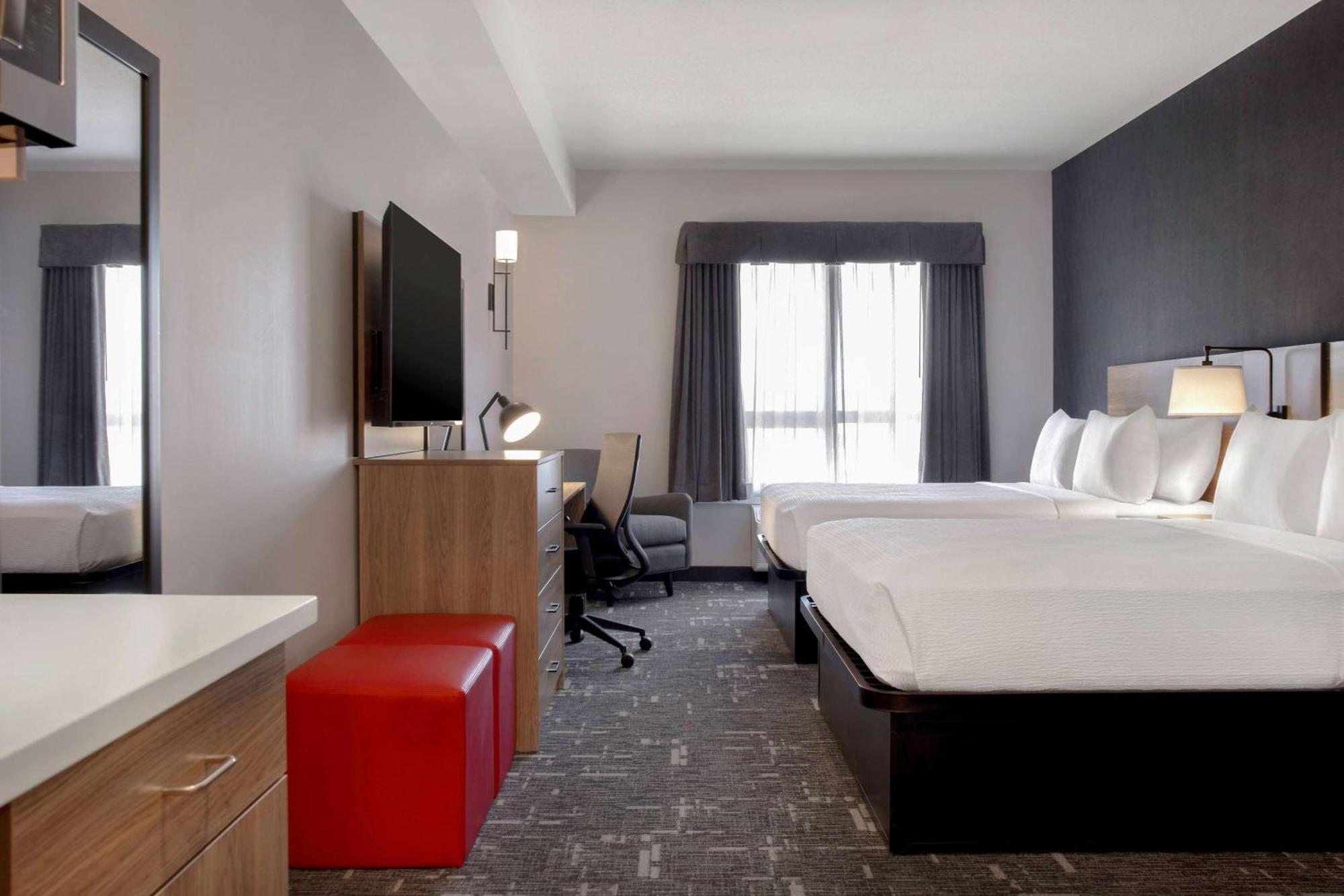 Hotel Ramada By Wyndham Cochrane Cochrane