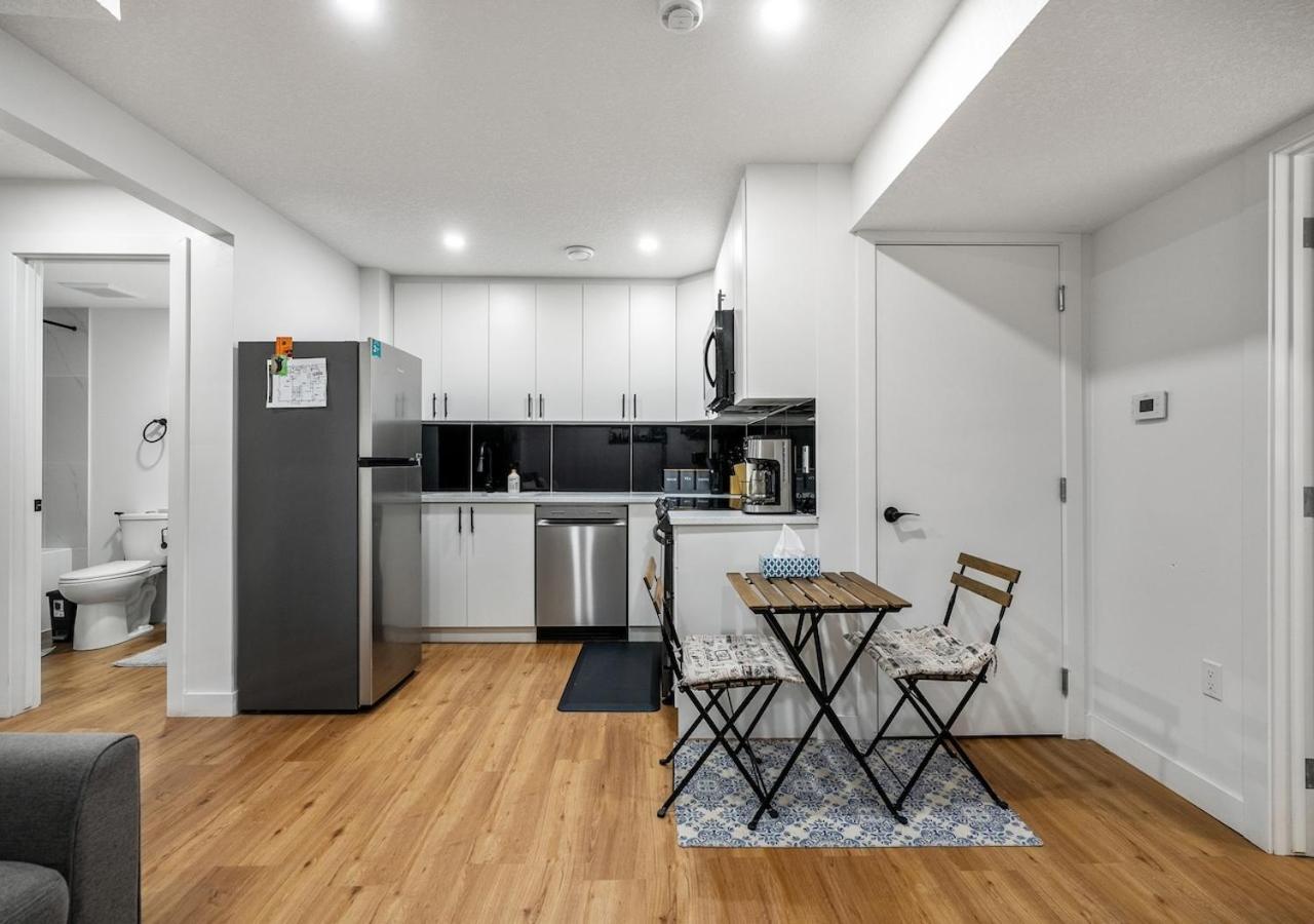 Apartment Mountain Hideaway Two Bedroom Basement *