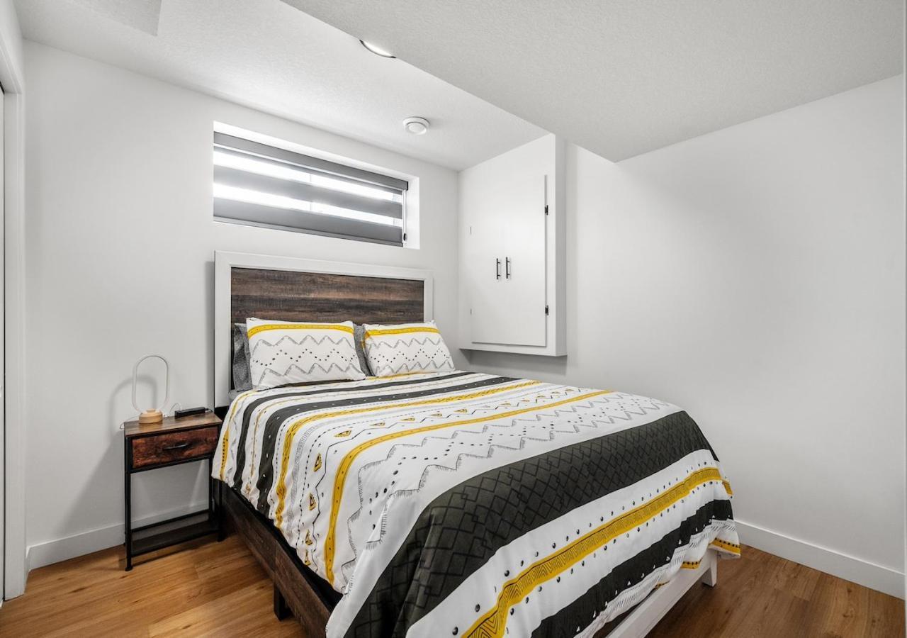 Mountain Hideaway Two Bedroom Basement