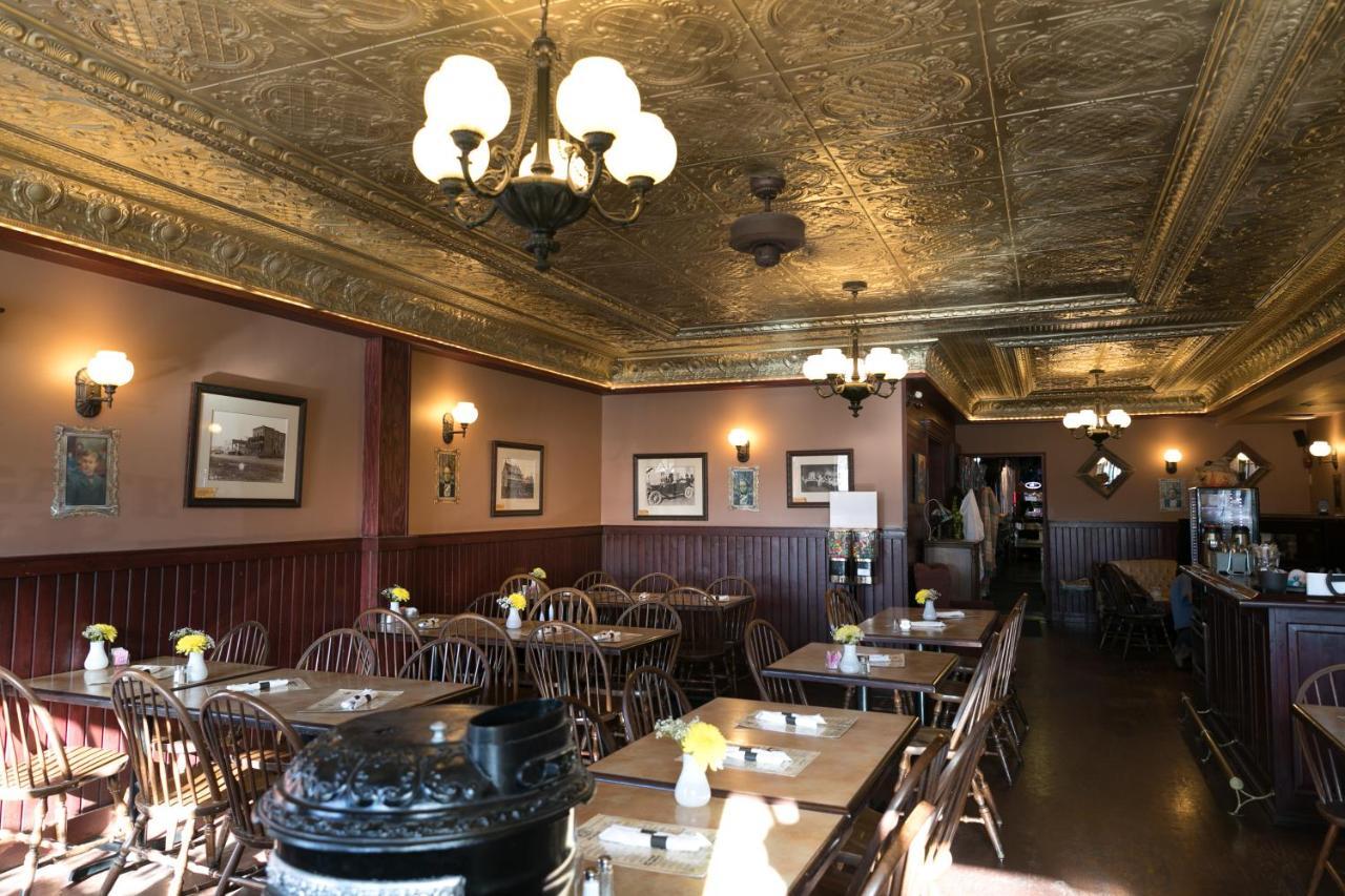 The Rockyview Hotel