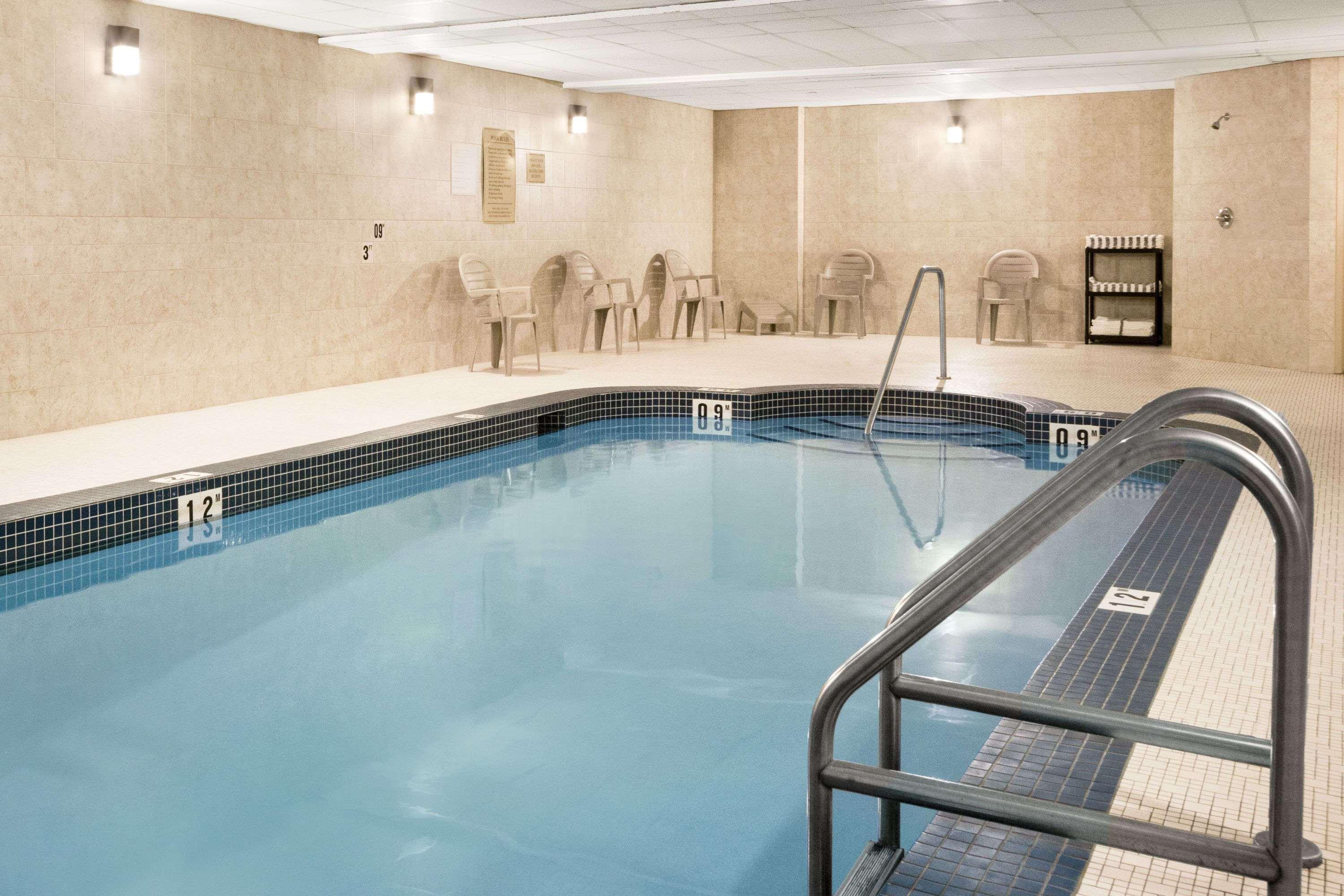 Hotel Days & By Wyndham 2*