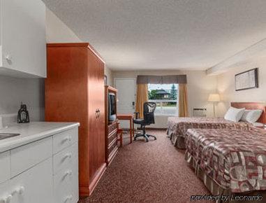 Super 8 By Wyndham