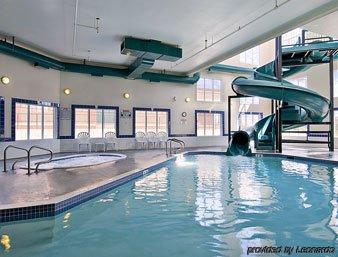 Super 8 By Wyndham Hotel 2*