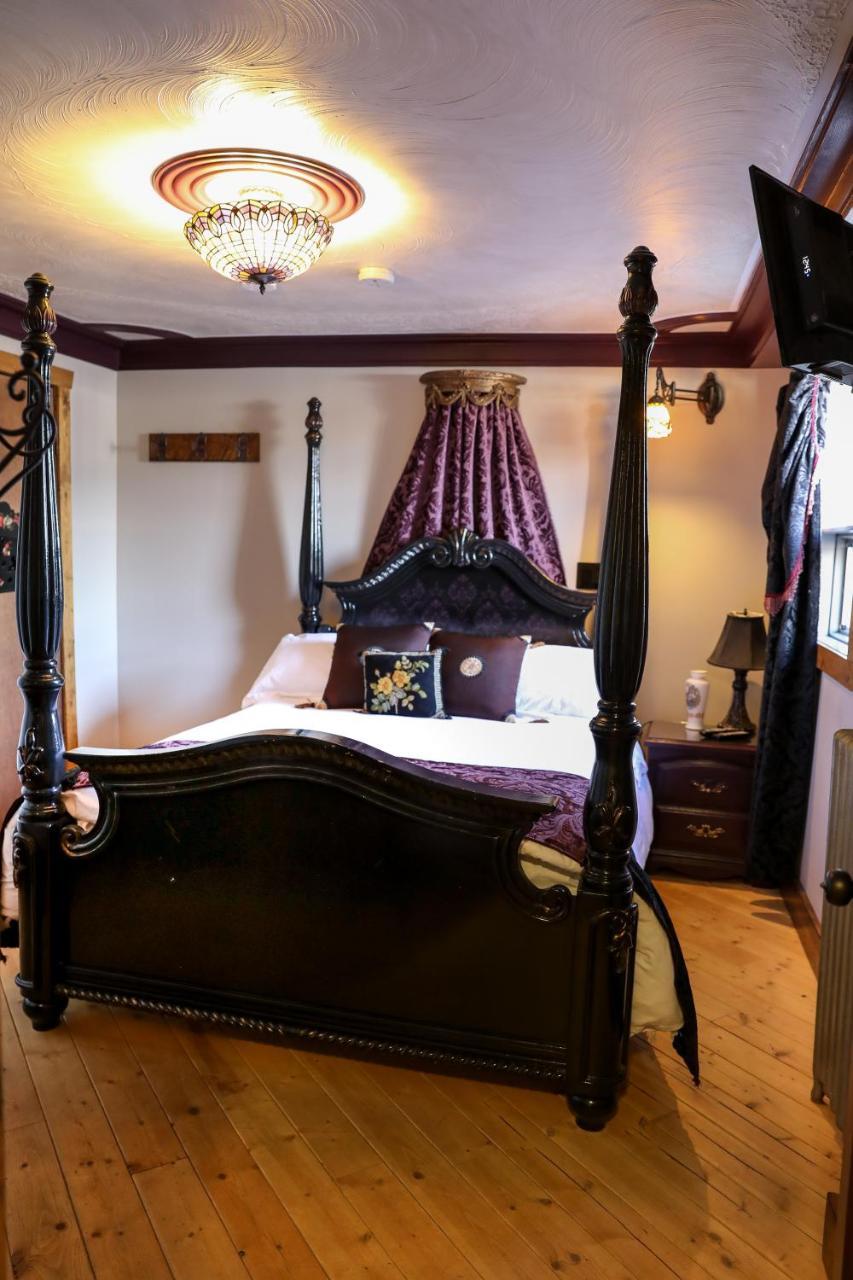 The Rockyview 3*